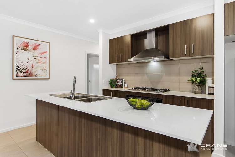 Seventh view of Homely house listing, 146 City Vista Court, Fraser Rise VIC 3336