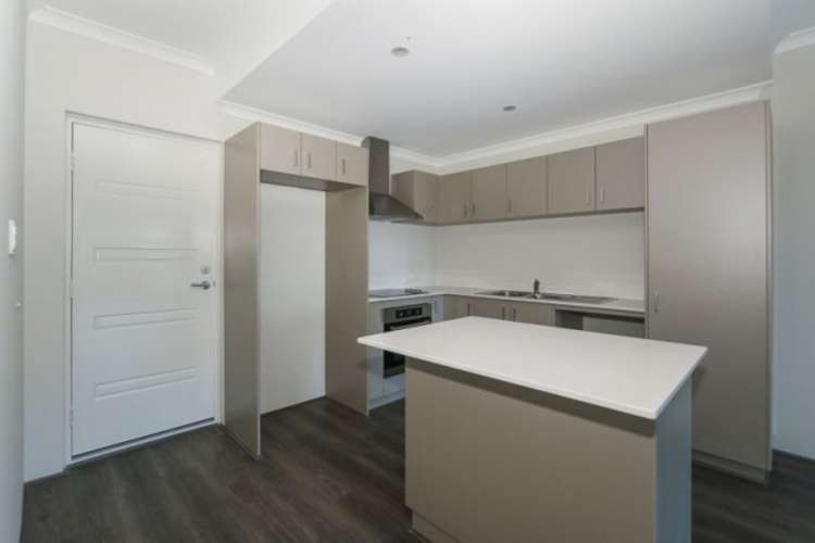Fifth view of Homely apartment listing, 5/292 Surrey Road, Kewdale WA 6105