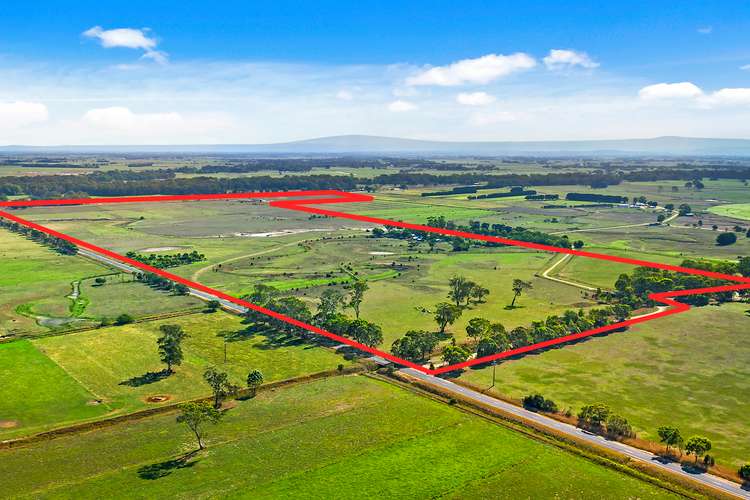 Second view of Homely ruralOther listing, 300 Smiths Lane, Bundalaguah VIC 3851