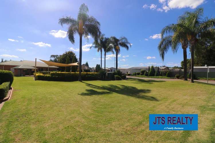 Main view of Homely house listing, 4/17 Hall Street, Aberdeen NSW 2336
