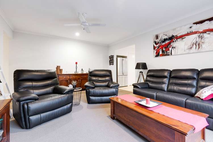 Third view of Homely house listing, 20 Warrego Circuit, Sandhurst VIC 3977