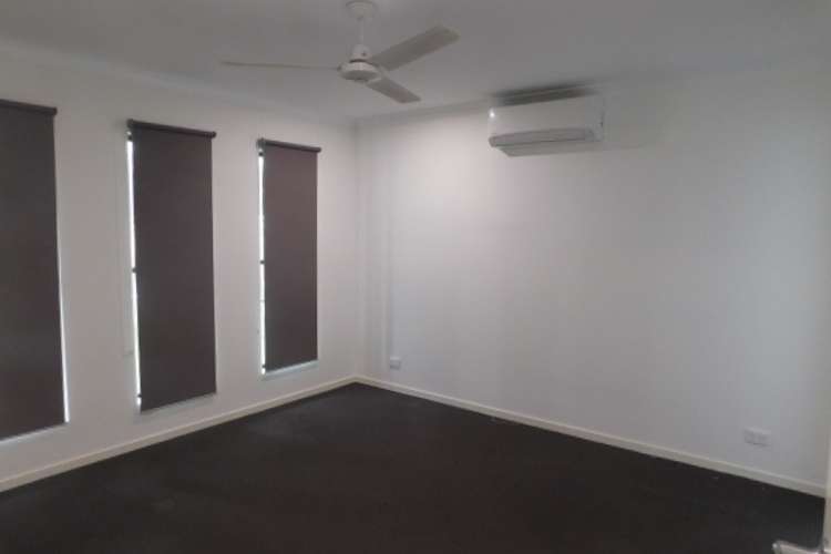 Second view of Homely house listing, 5 Hamilton Avenue, Bowen QLD 4805