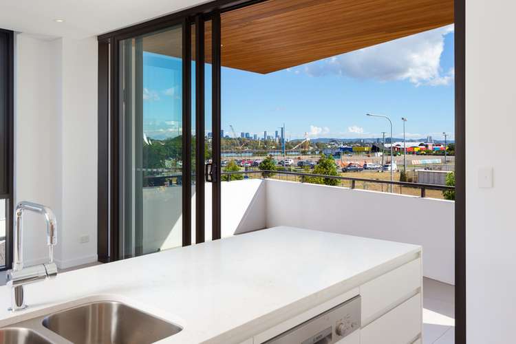 Third view of Homely apartment listing, 10912/320 Macarthur Avenue, Hamilton QLD 4007