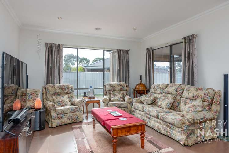 Sixth view of Homely house listing, 5 Hoysted Court, Wangaratta VIC 3677