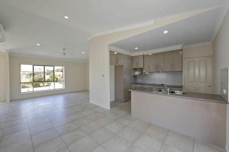 Fifth view of Homely unit listing, 3/32 Heaps Street, Avenell Heights QLD 4670