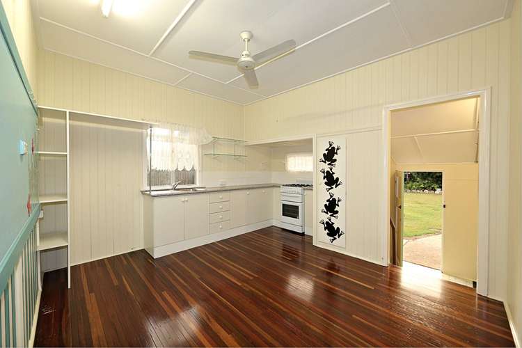 Fifth view of Homely house listing, 118 Elliot Heads Road, Avenell Heights QLD 4670