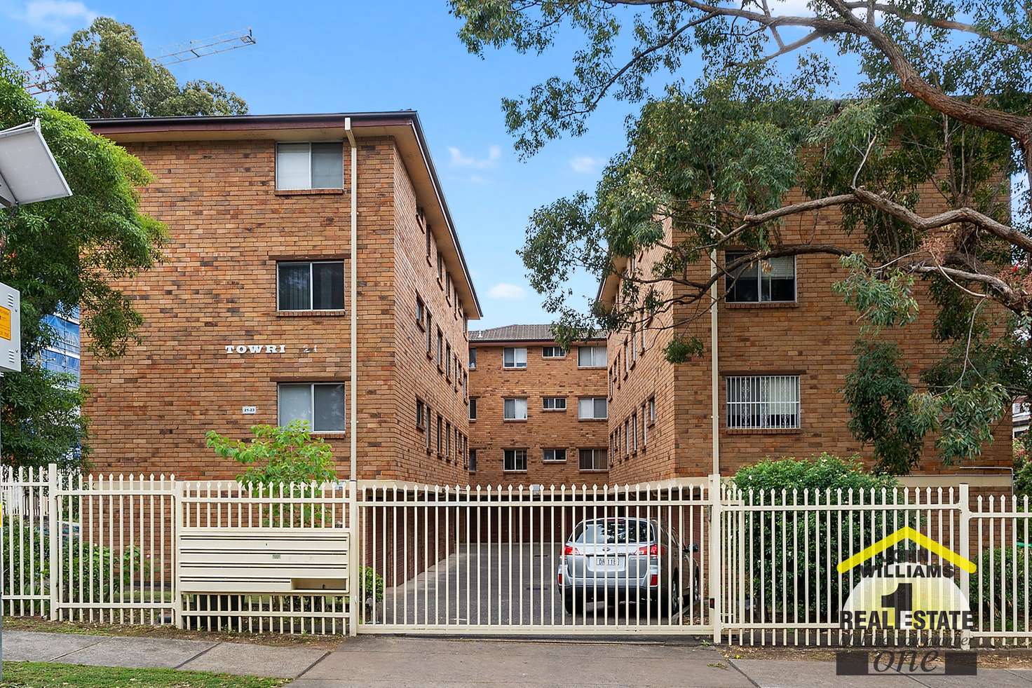 Main view of Homely unit listing, 20/21 Lachlan Street, Warwick Farm NSW 2170