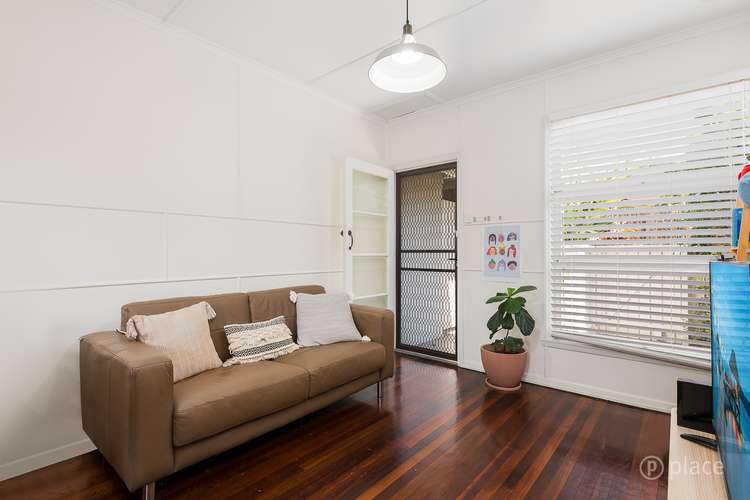 Fourth view of Homely unit listing, 1/15 Jason Street, Red Hill QLD 4059