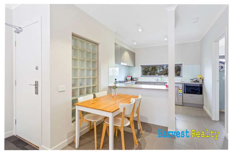 Fourth view of Homely apartment listing, 10/88 Hinterland Close, Lynbrook VIC 3975