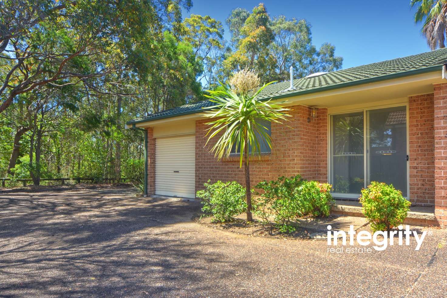 Main view of Homely villa listing, 1/5 Elwin Court, North Nowra NSW 2541