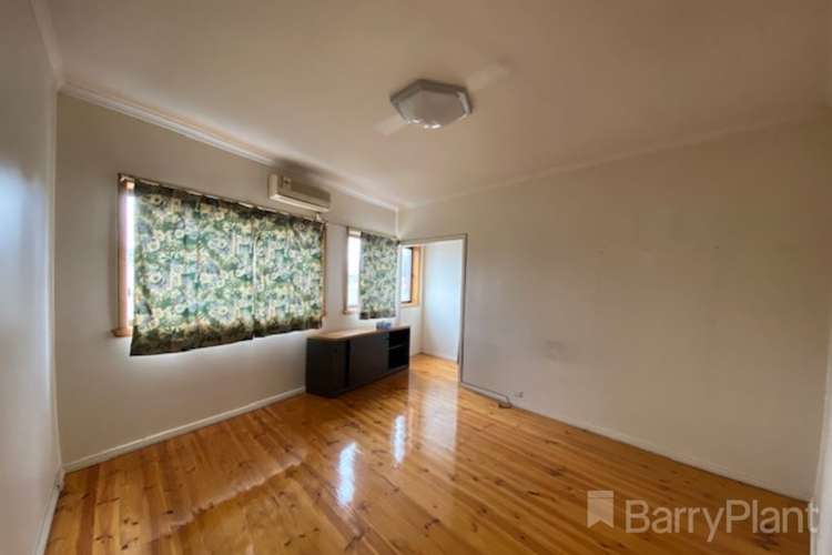 Rear 194 Warrigal Road, Oakleigh VIC 3166