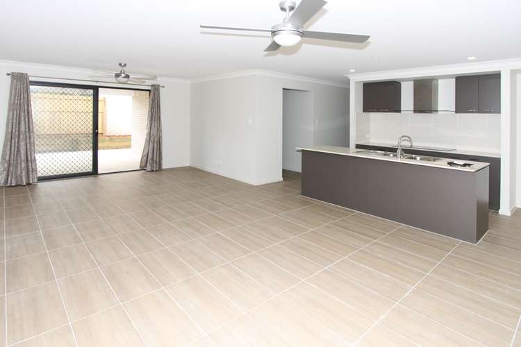 Third view of Homely house listing, 19 Perregreen, Doolandella QLD 4077