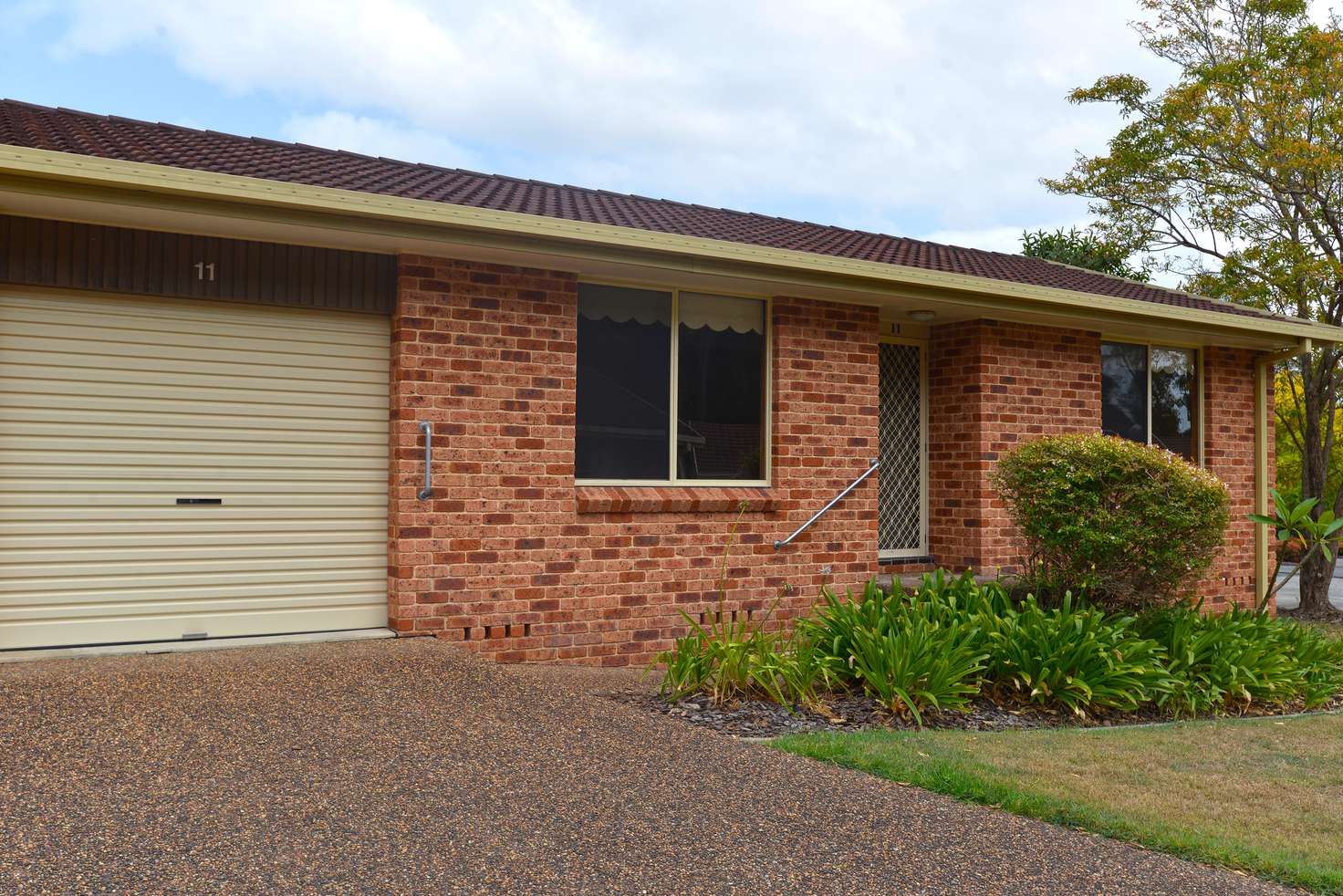 Main view of Homely villa listing, 11/70 Koolang Road, Green Point NSW 2251