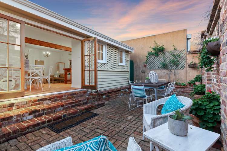 Main view of Homely house listing, 1/25 Grey Street, Fremantle WA 6160
