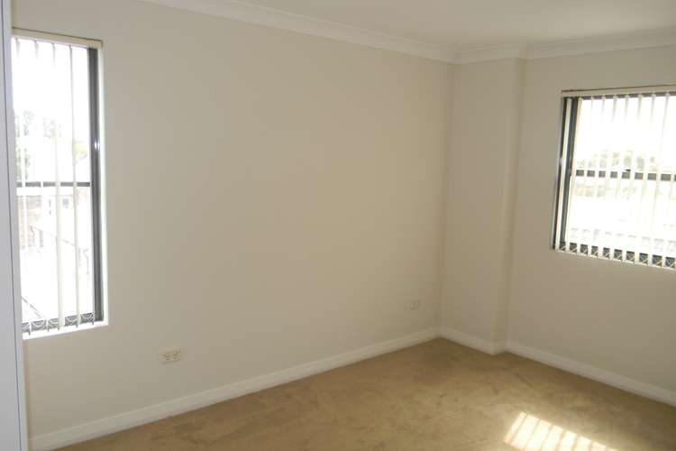 Fourth view of Homely apartment listing, 323/2-12 Glebe Point Road, Glebe NSW 2037