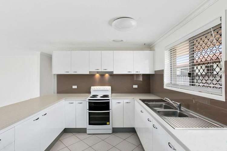 Fourth view of Homely semiDetached listing, 2/4 Logan Avenue, Miami QLD 4220