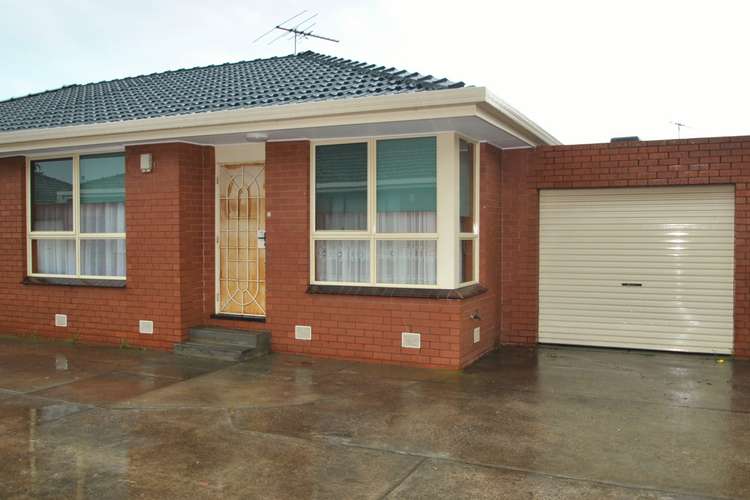 Main view of Homely unit listing, 2/8 Parker Street, Werribee VIC 3030