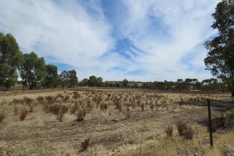 LOT 123 Great Southern Highway, Beverley WA 6304