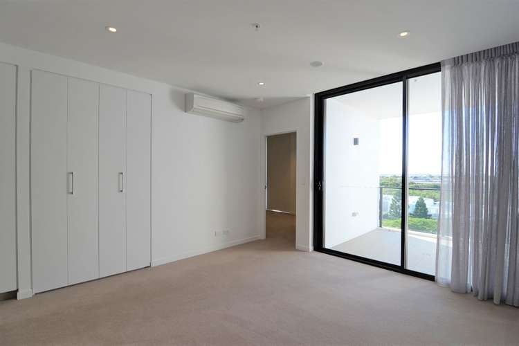 Third view of Homely apartment listing, 10601/320 MacArthur Ave, Hamilton QLD 4007
