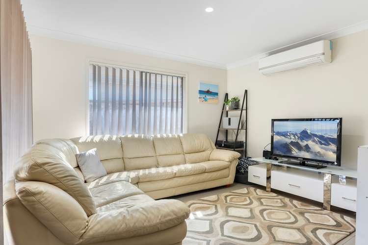 Fifth view of Homely house listing, 32 Evergreen Way, Gillieston Heights NSW 2321