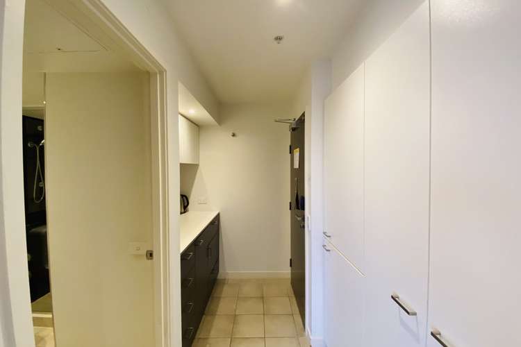 Fourth view of Homely studio listing, 1325/572 St Kilda Road, Melbourne VIC 3004