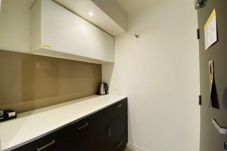 Fifth view of Homely studio listing, 1325/572 St Kilda Road, Melbourne VIC 3004