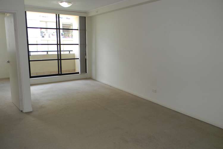 Third view of Homely apartment listing, 402/26 Napier Street, North Sydney NSW 2060