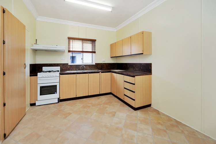 Third view of Homely house listing, 33 Elliott Heads Road, Kepnock QLD 4670