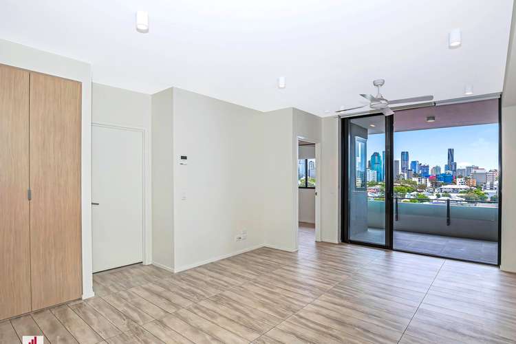 Third view of Homely apartment listing, 607/36 Anglesey Street, Kangaroo Point QLD 4169