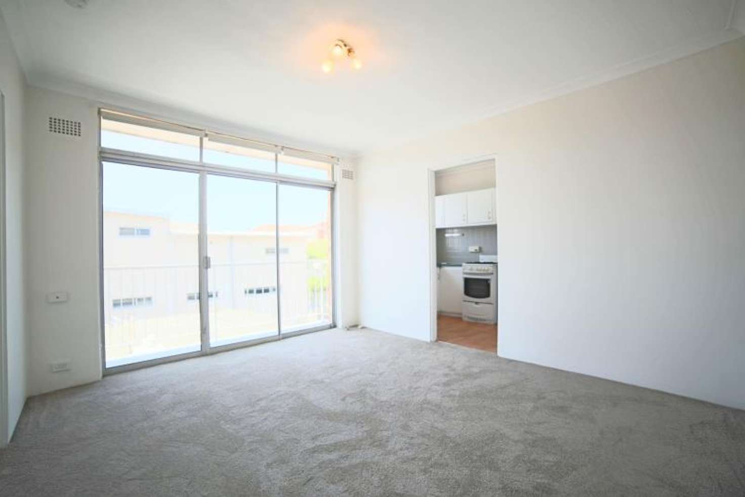 Main view of Homely unit listing, 8/87 Curlewis Street, Bondi Beach NSW 2026