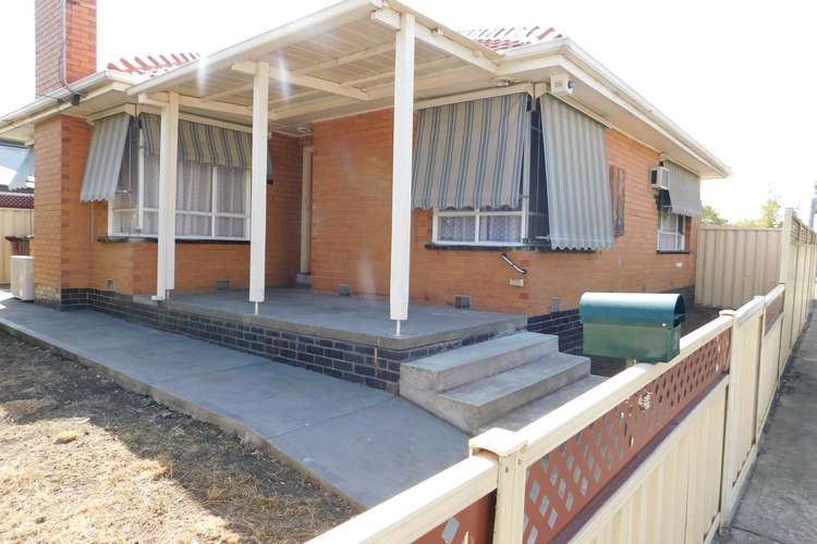 Second view of Homely house listing, 2 Kent Way, Tullamarine VIC 3043