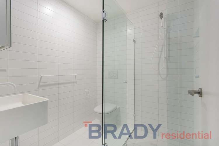Third view of Homely apartment listing, 2101/500 Elizabeth Street, Melbourne VIC 3000