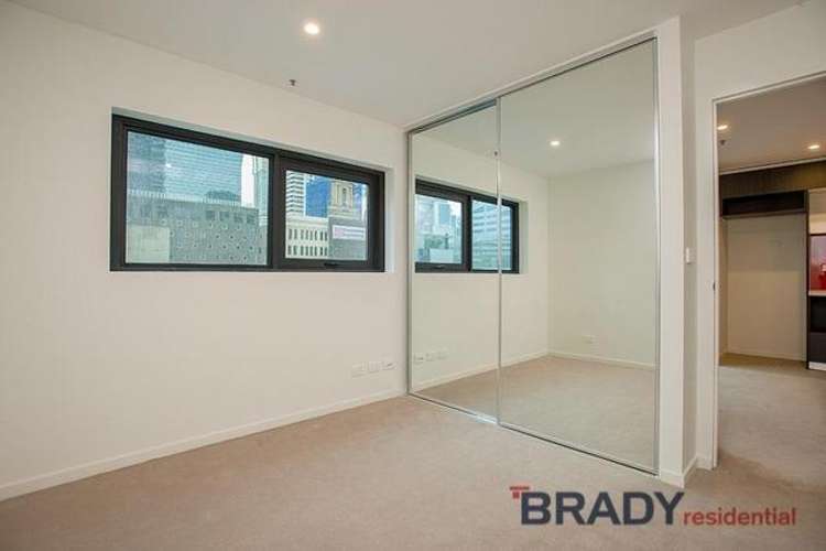 Third view of Homely apartment listing, 3401/5 Sutherland Street, Melbourne VIC 3000