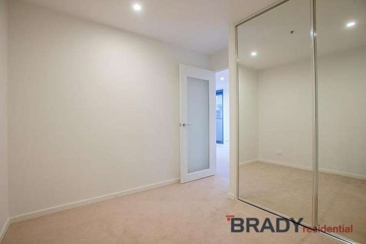 Fourth view of Homely apartment listing, 3401/5 Sutherland Street, Melbourne VIC 3000