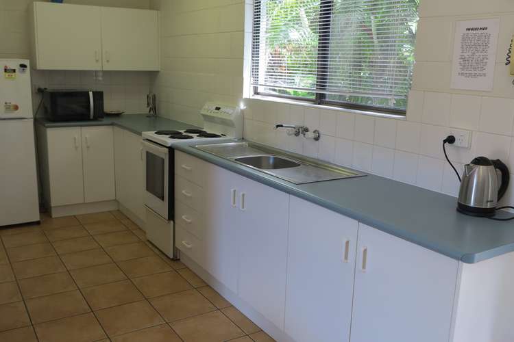 Seventh view of Homely unit listing, 3/2 Endeavour Road, Arcadia QLD 4819