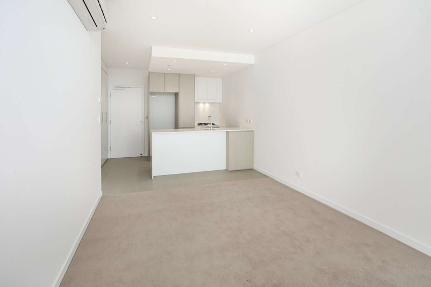 Main view of Homely apartment listing, 214/320 MacArthur Ave, Hamilton QLD 4007