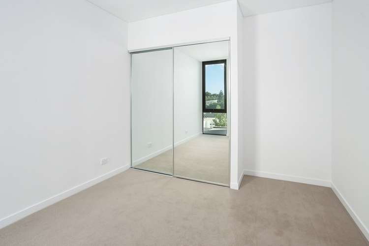 Third view of Homely apartment listing, 214/320 MacArthur Ave, Hamilton QLD 4007