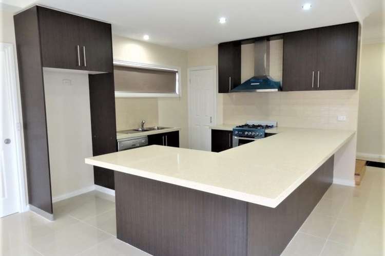 Main view of Homely unit listing, 2/16 Surrey Street, Hadfield VIC 3046