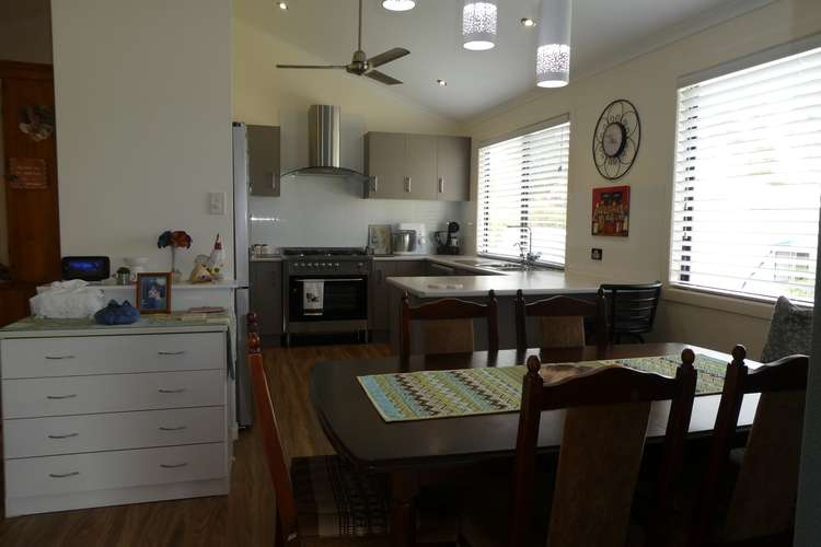 Seventh view of Homely lifestyle listing, 25 Yalla Lane, Redridge QLD 4660