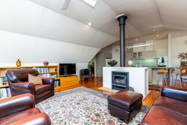 Fifth view of Homely house listing, 19 Harpley Court, Longford VIC 3851