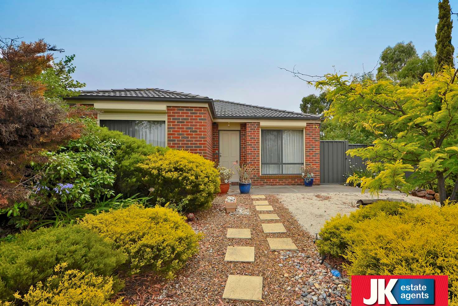 Main view of Homely house listing, 10 MANIFERA CLOSE, Wyndham Vale VIC 3024