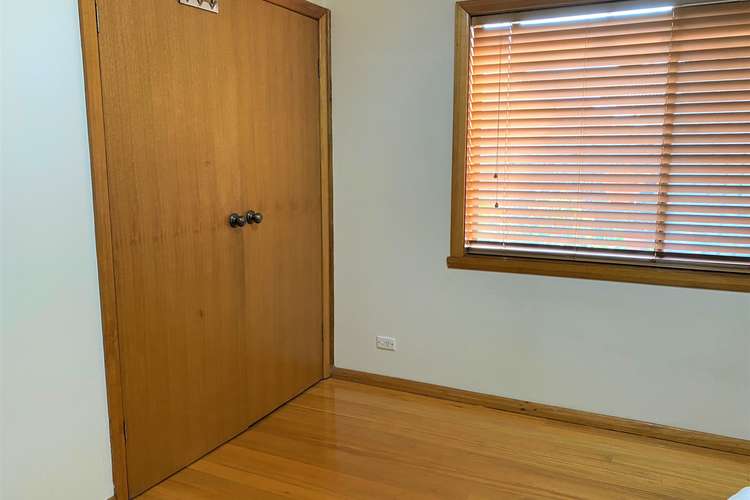 Fifth view of Homely unit listing, 30B San Remo Drive, Avondale Heights VIC 3034