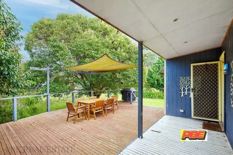 4 MERKANI AVENUE, Venus Bay VIC 3956