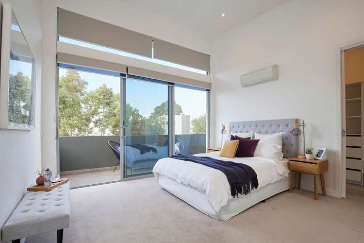 Fourth view of Homely townhouse listing, 8 Streeton Drive, Mentone VIC 3194