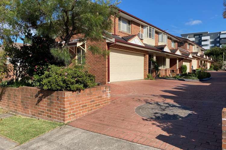 Second view of Homely townhouse listing, 2/5 Percy St, Bankstown NSW 2200