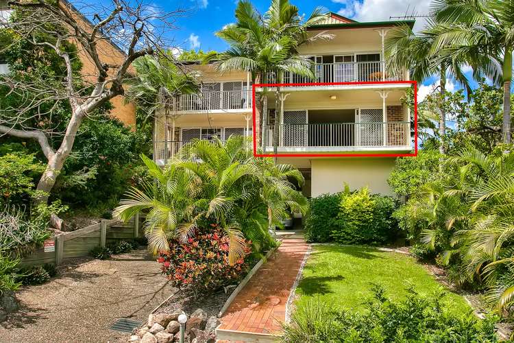 2/11 Sir Fred Schonell Drive, St Lucia QLD 4067