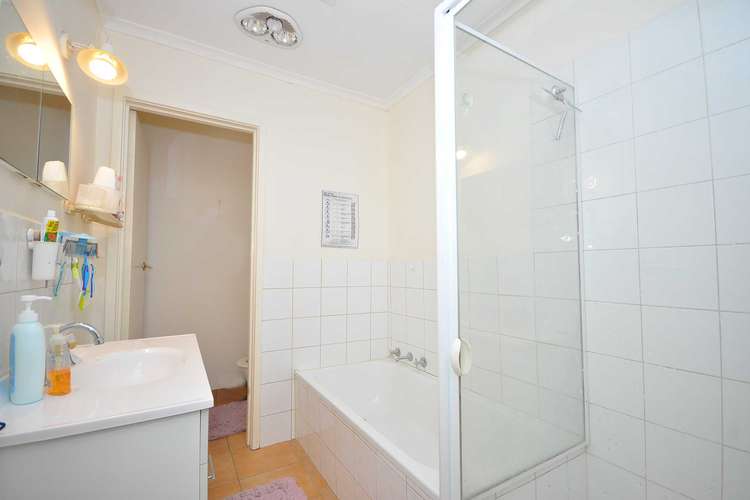 Third view of Homely unit listing, 4/33 Clovelly Avenue, Glenroy VIC 3046