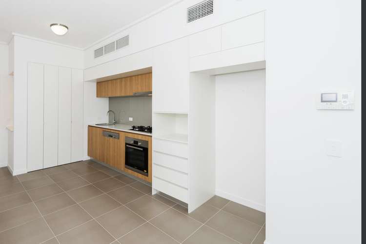 Third view of Homely apartment listing, 3202/126 Parkside Circuit, Hamilton QLD 4007