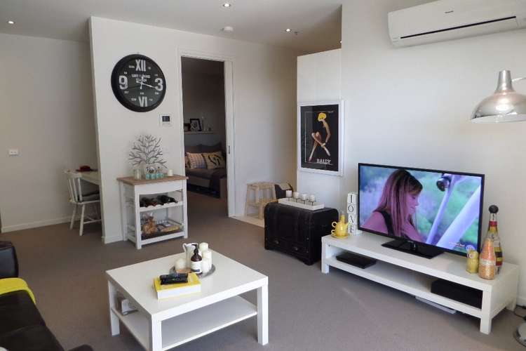 Second view of Homely apartment listing, 3/44 Skyline Drive, Maribyrnong VIC 3032