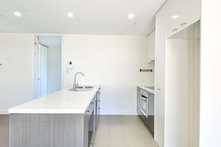 Third view of Homely apartment listing, 805/95 Berkeley Street, Melbourne VIC 3000